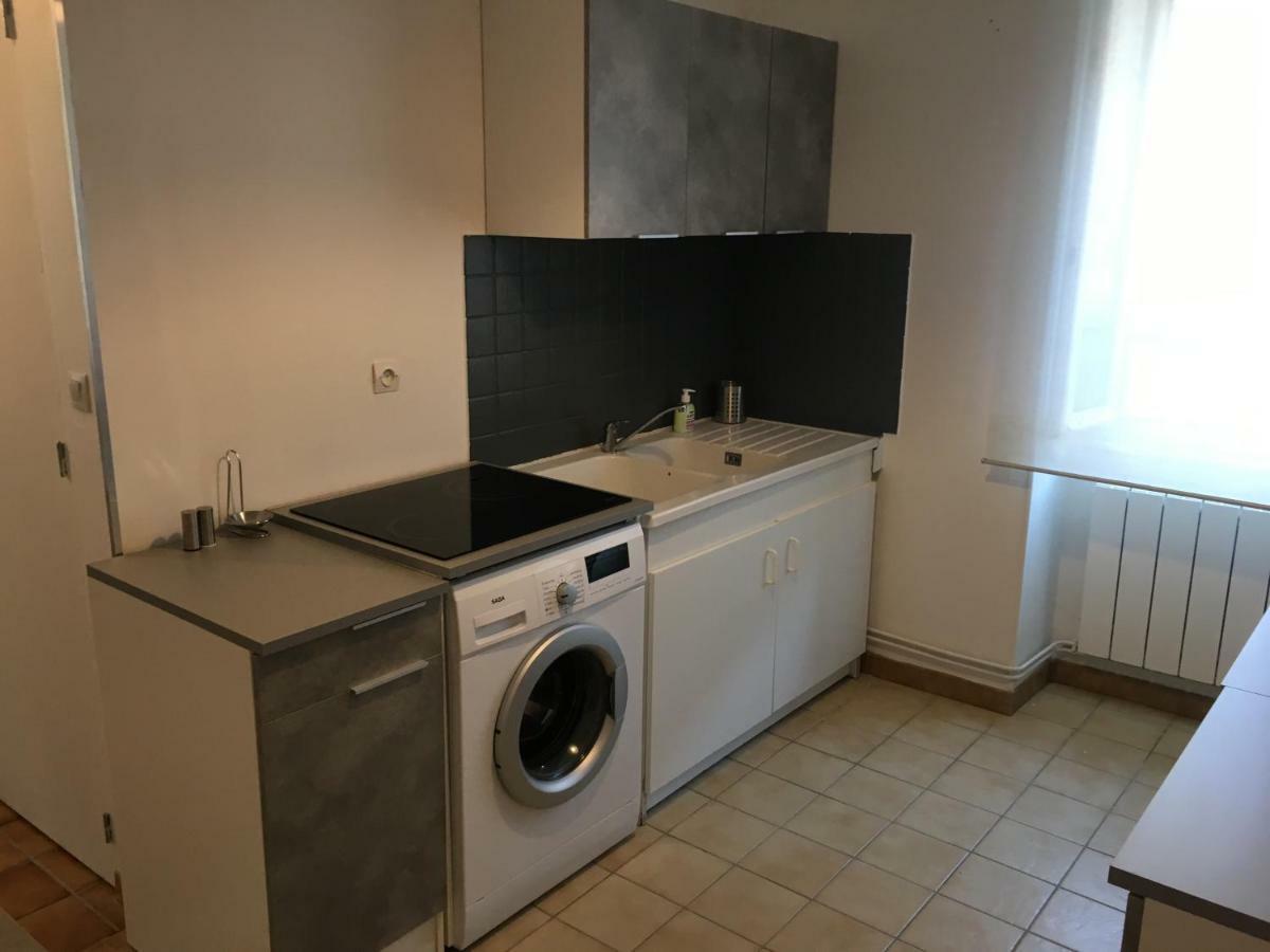 Charmant T2 Rdc Dans Residence Avec Parc Arbore Saint-Pierre-le-Moutier Bagian luar foto