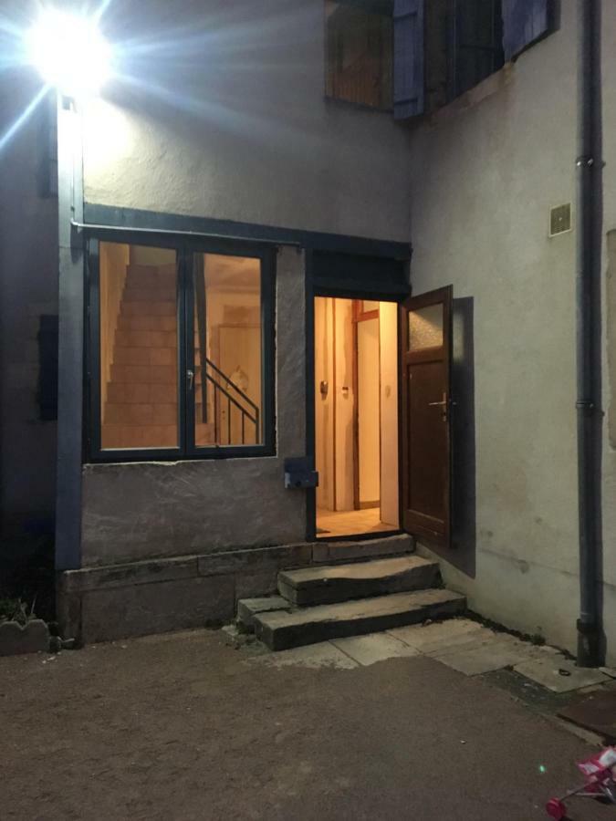 Charmant T2 Rdc Dans Residence Avec Parc Arbore Saint-Pierre-le-Moutier Bagian luar foto